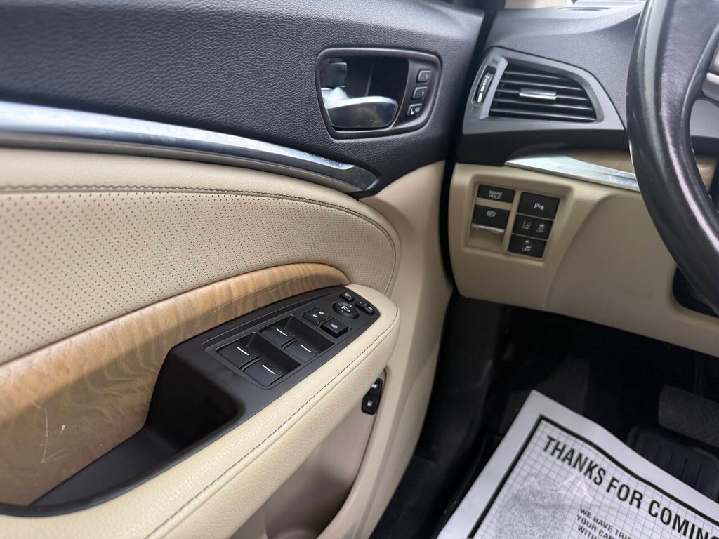 Acura MDX Vehicle Full-screen Gallery Image 34