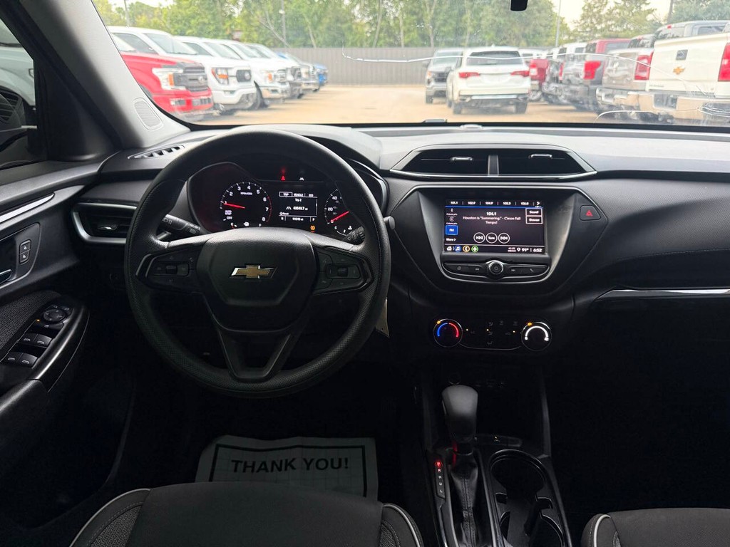 Chevrolet Trailblazer Vehicle Full-screen Gallery Image 21
