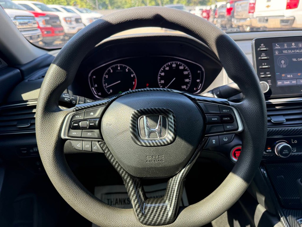 Honda Accord Sedan Vehicle Full-screen Gallery Image 23