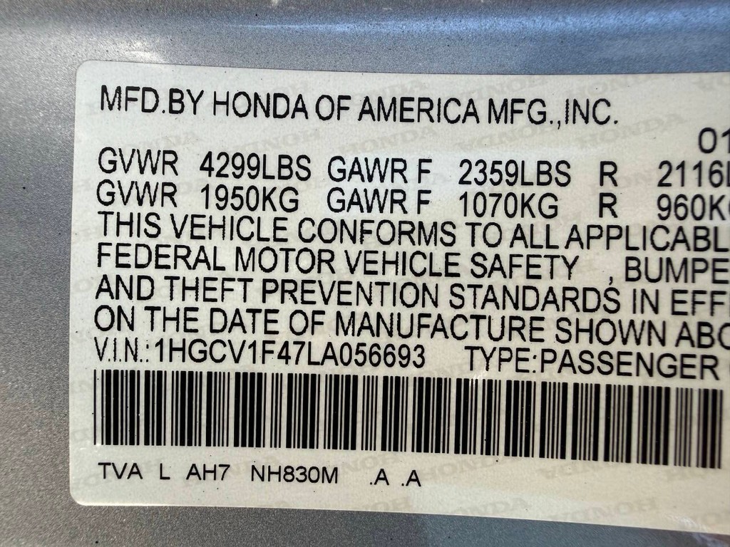 Honda Accord Sedan Vehicle Full-screen Gallery Image 33