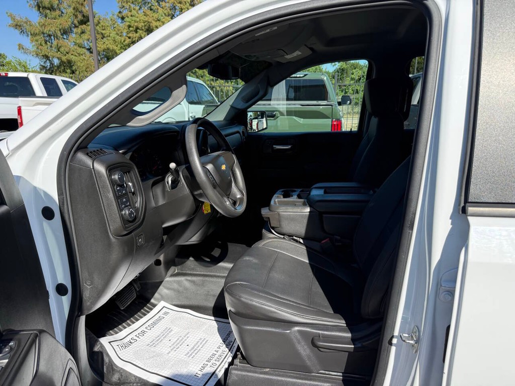 Chevrolet Silverado 1500 Vehicle Full-screen Gallery Image 07