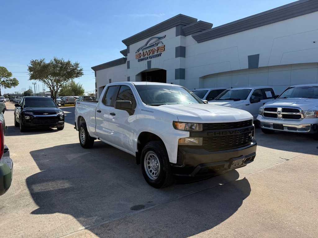 Chevrolet Silverado 1500 Vehicle Full-screen Gallery Image 41