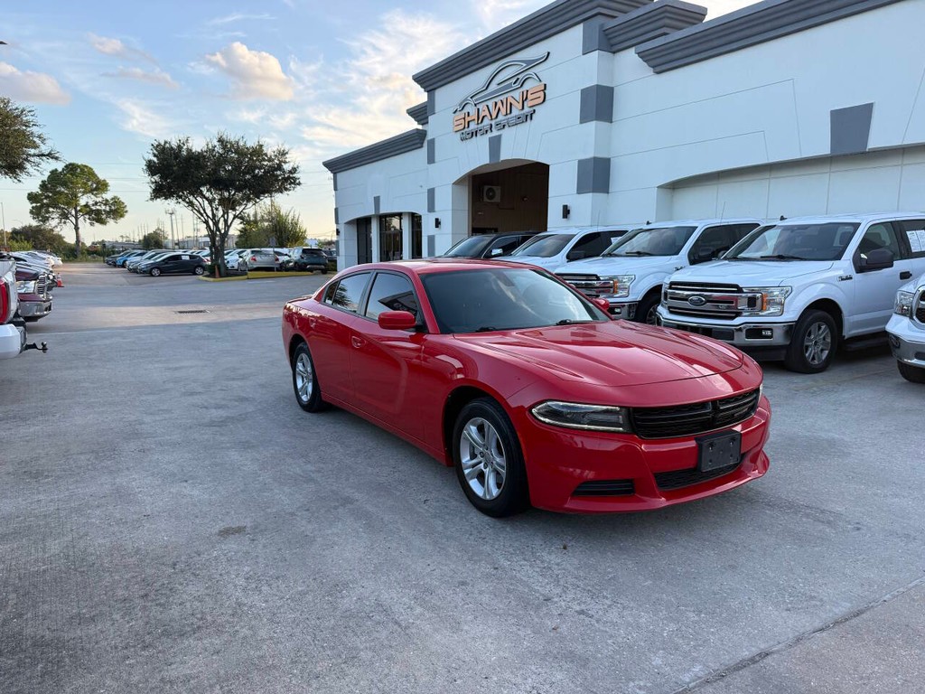 Dodge Charger Vehicle Full-screen Gallery Image 02