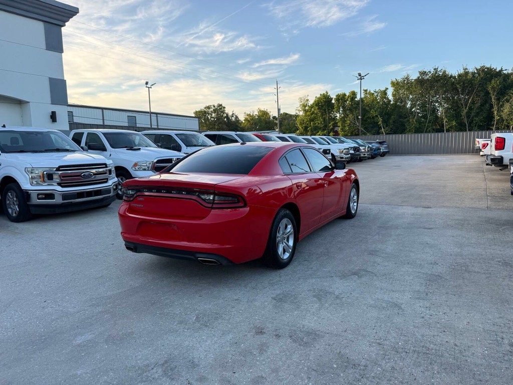 Dodge Charger Vehicle Full-screen Gallery Image 04