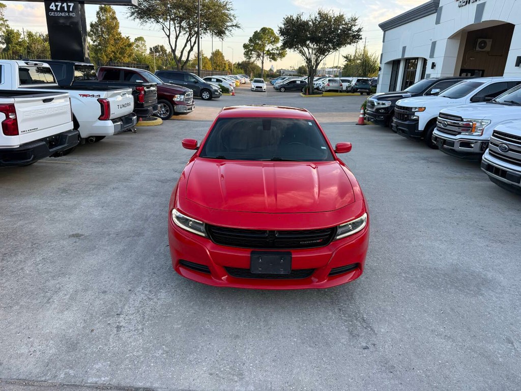 Dodge Charger Vehicle Full-screen Gallery Image 37