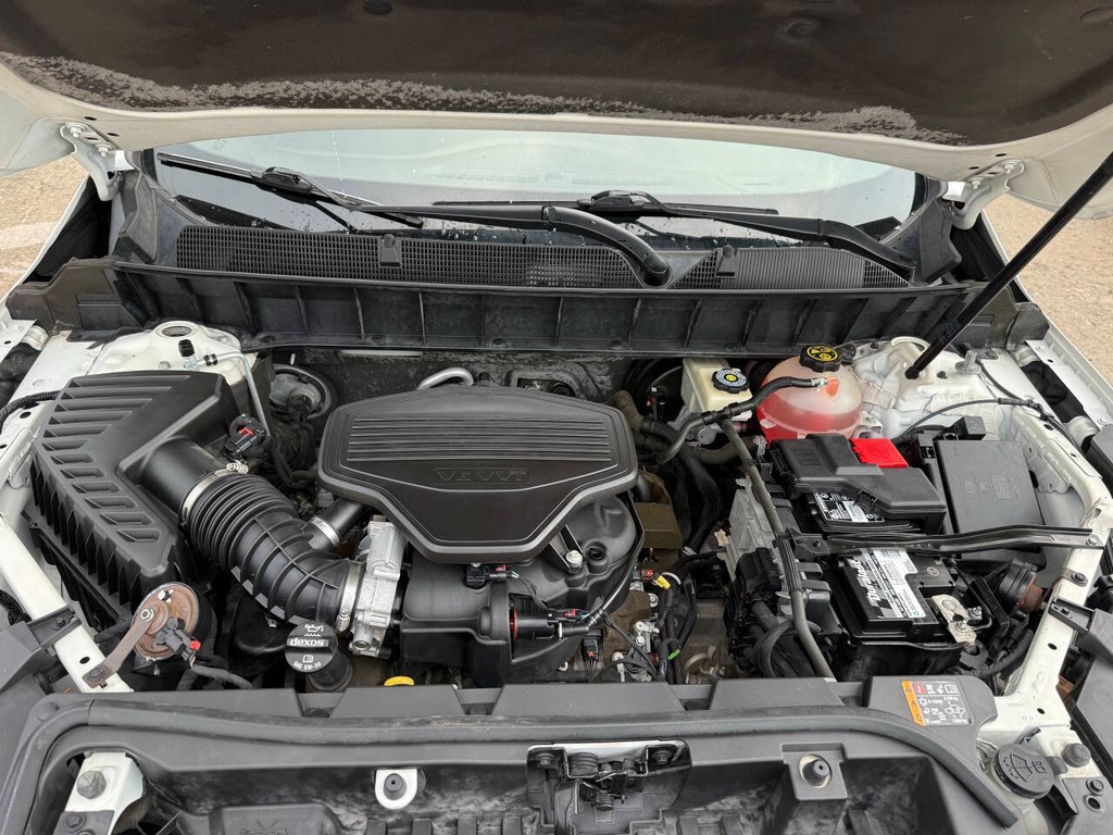 GMC Acadia Vehicle Full-screen Gallery Image 38