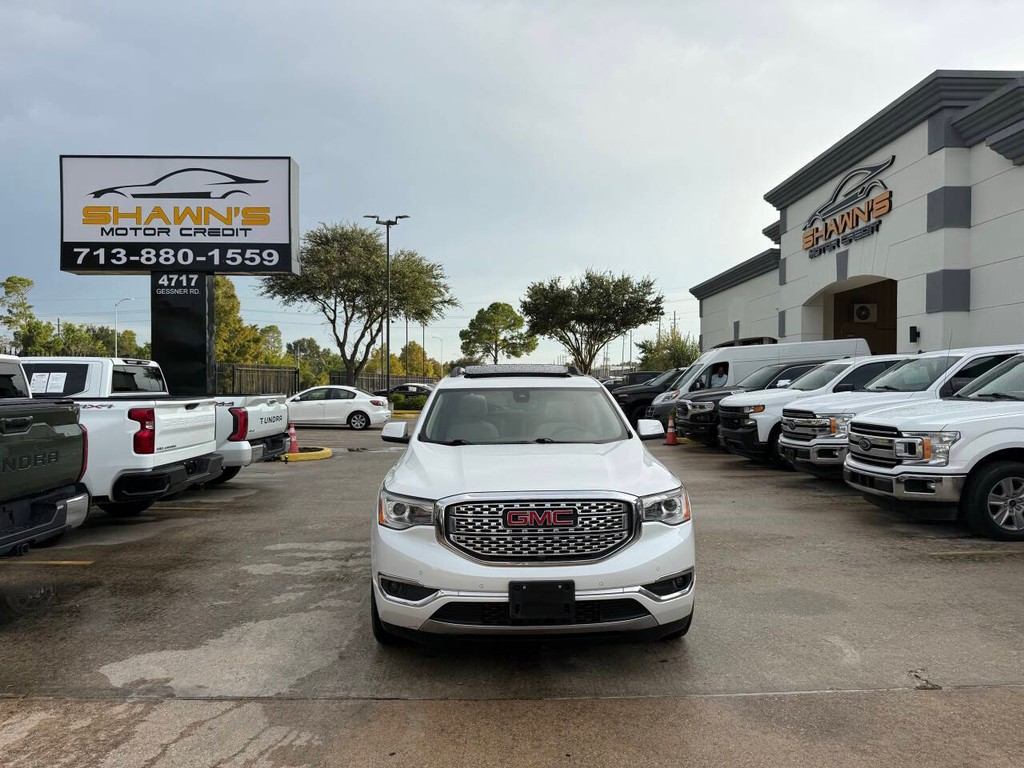 GMC Acadia Vehicle Full-screen Gallery Image 44