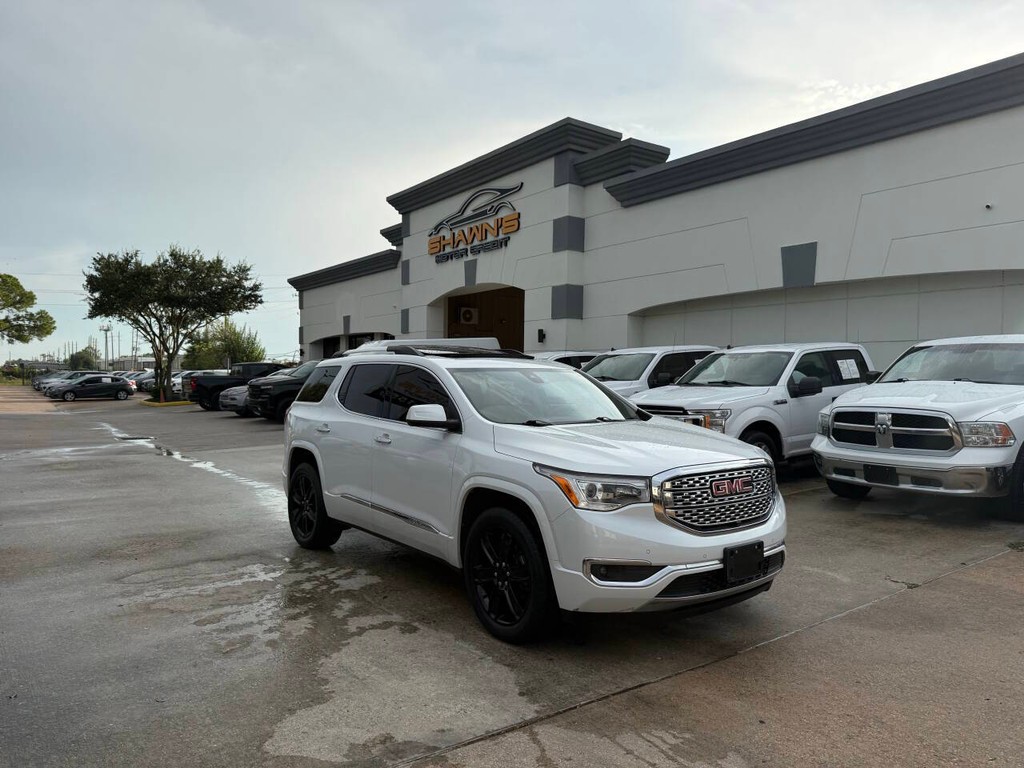 GMC Acadia Vehicle Full-screen Gallery Image 45