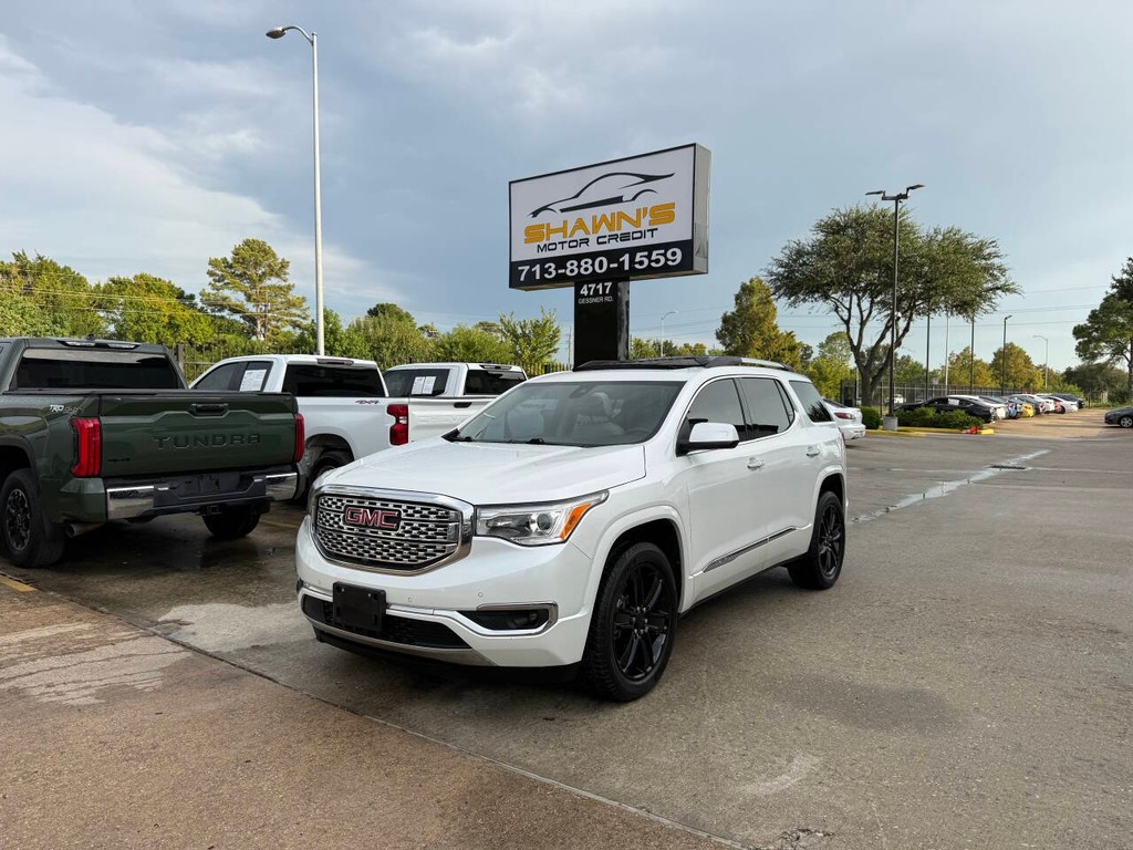 GMC Acadia Vehicle Full-screen Gallery Image 46