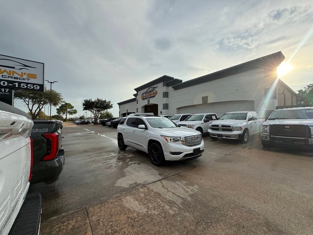 GMC Acadia Vehicle Full-screen Gallery Image 47