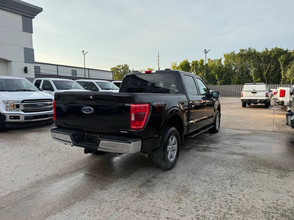 Ford F-150 Vehicle Full-screen Gallery Image 05