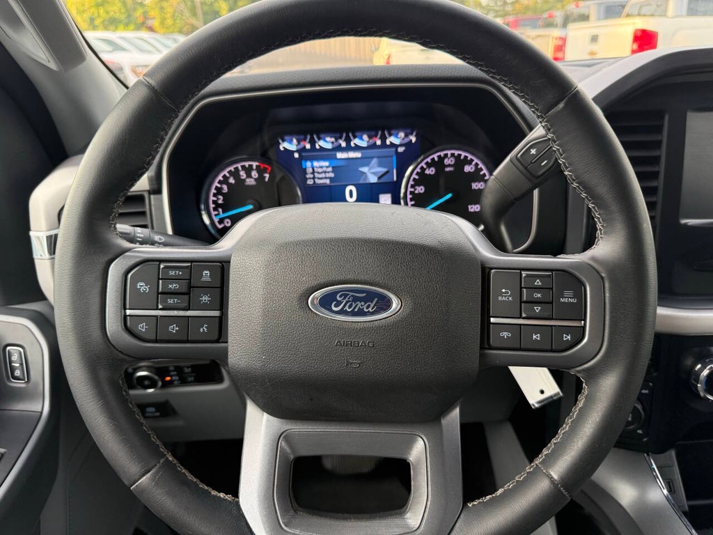 Ford F-150 Vehicle Full-screen Gallery Image 22