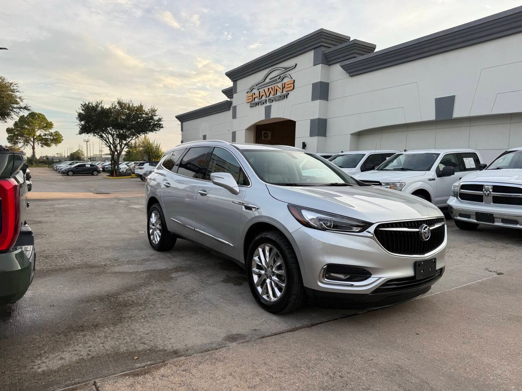 Buick Enclave Vehicle Full-screen Gallery Image 43