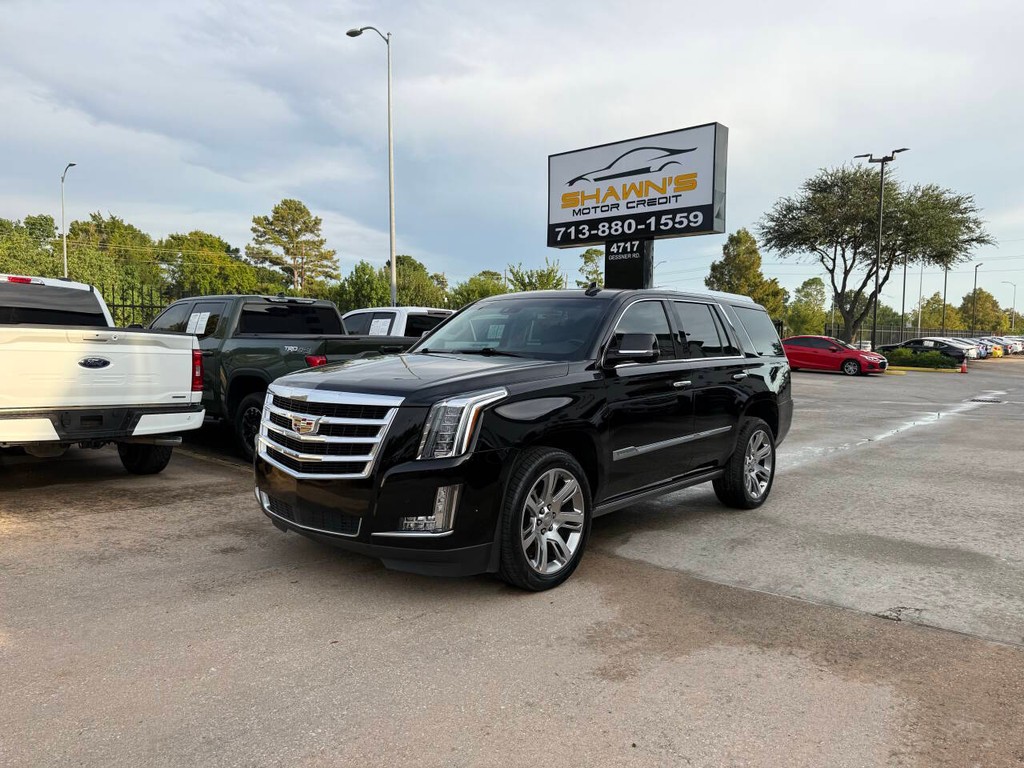 Cadillac Escalade Vehicle Full-screen Gallery Image 47