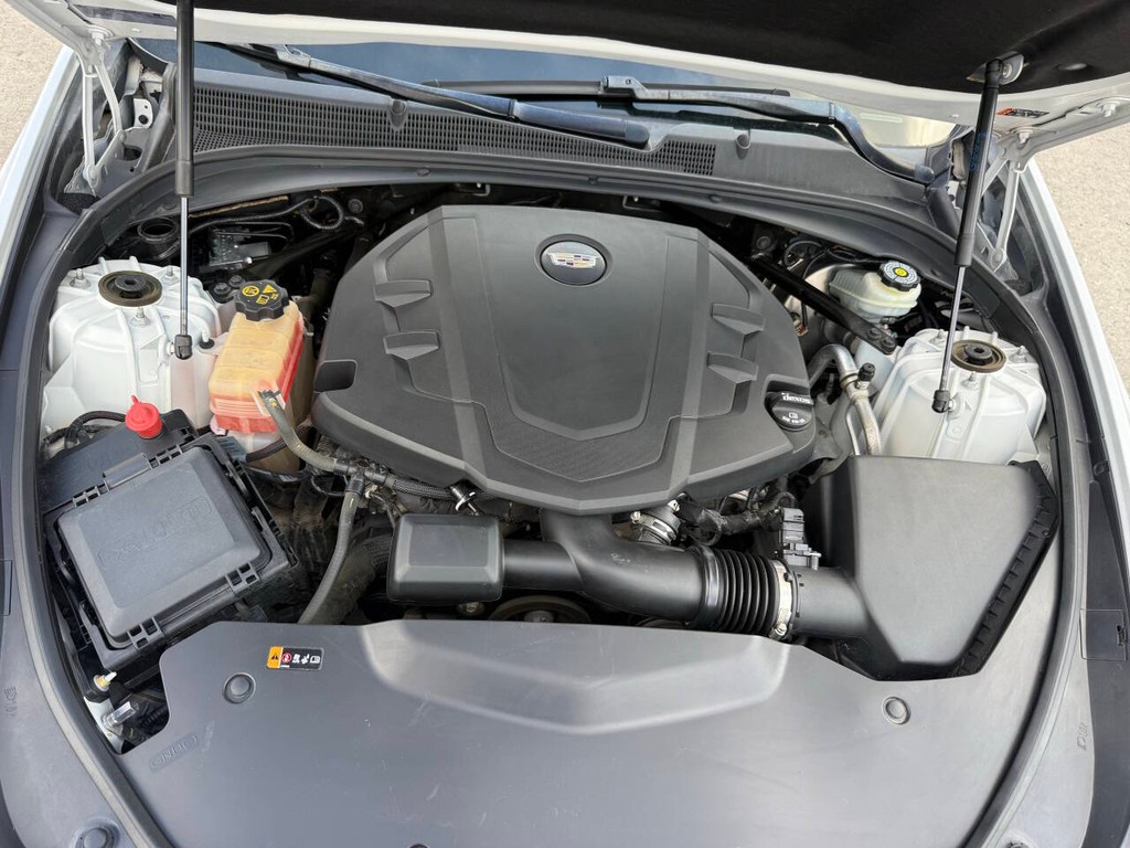 Cadillac CTS Sedan Vehicle Full-screen Gallery Image 37