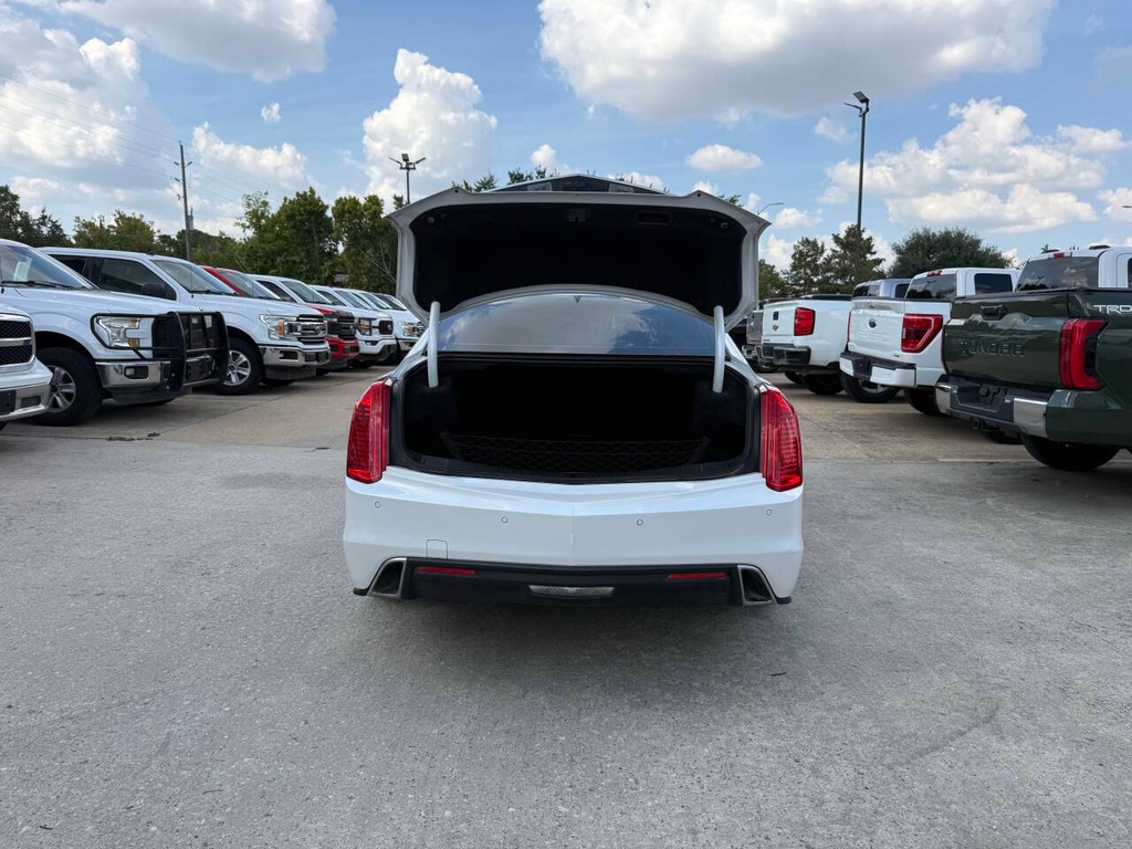Cadillac CTS Sedan Vehicle Full-screen Gallery Image 39