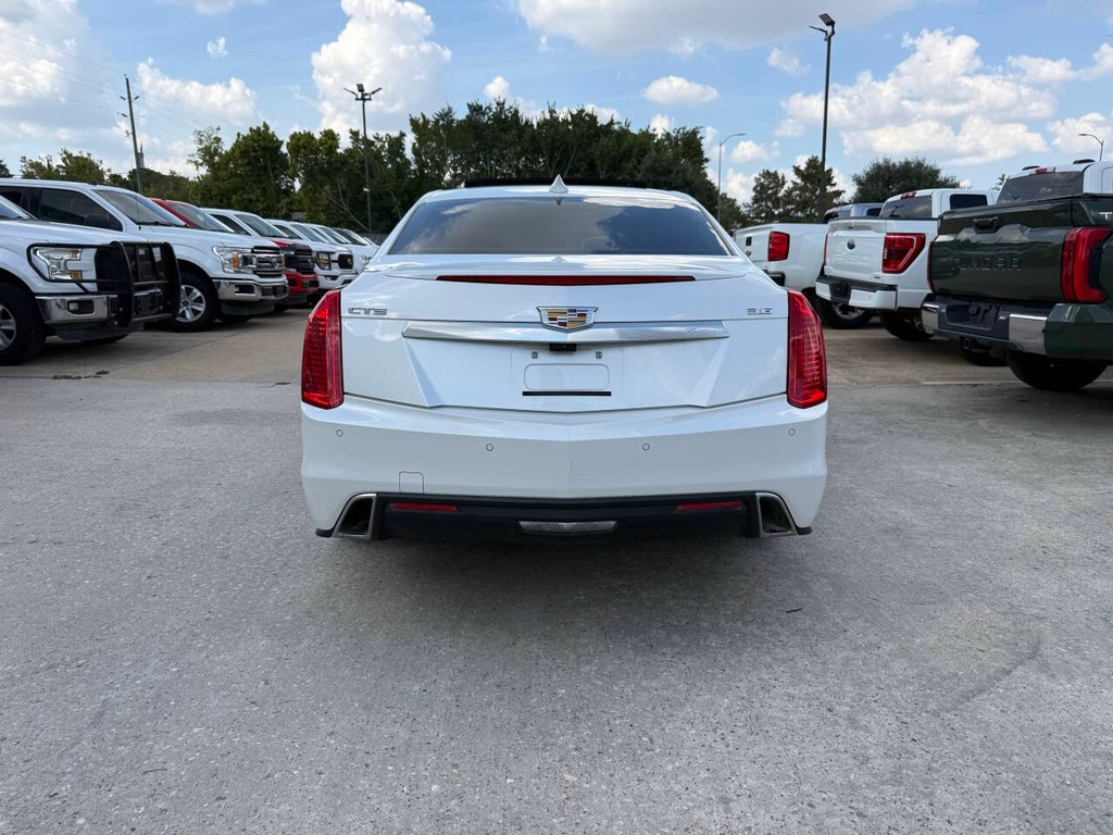 Cadillac CTS Sedan Vehicle Full-screen Gallery Image 40