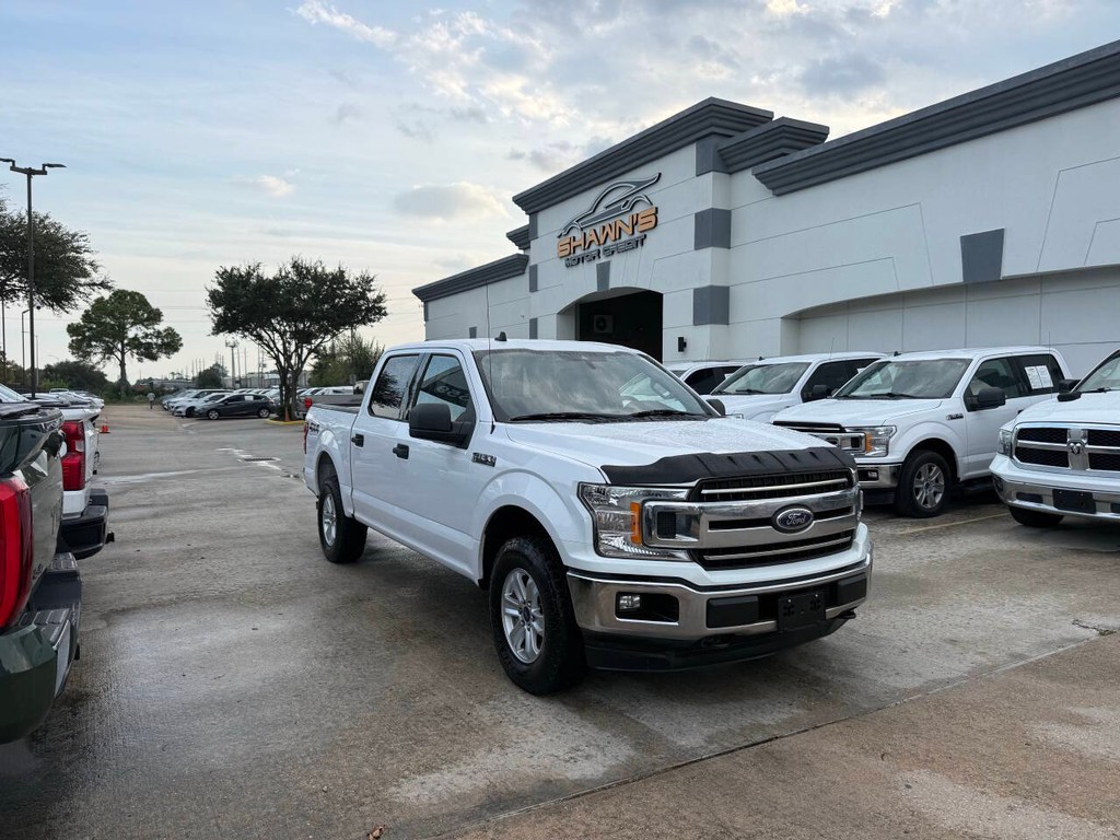 Ford F-150 Vehicle Full-screen Gallery Image 02