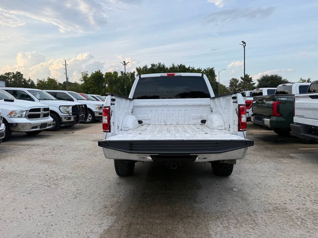 Ford F-150 Vehicle Full-screen Gallery Image 37