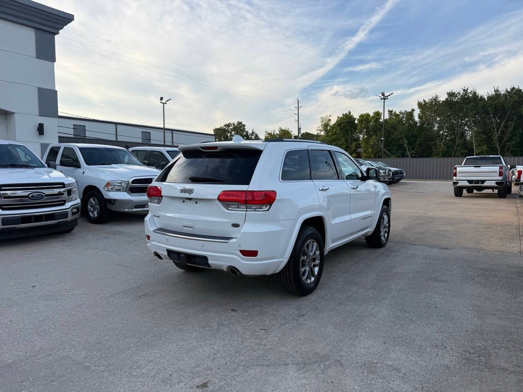 Jeep Grand Cherokee Vehicle Full-screen Gallery Image 06