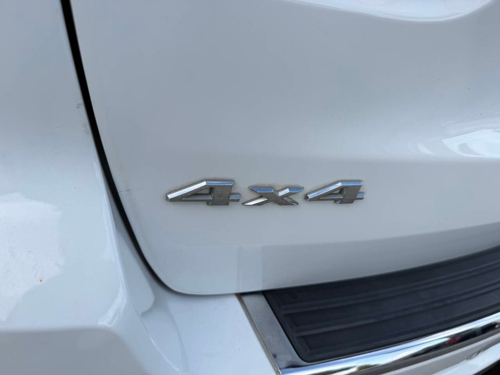 Jeep Grand Cherokee Vehicle Full-screen Gallery Image 42