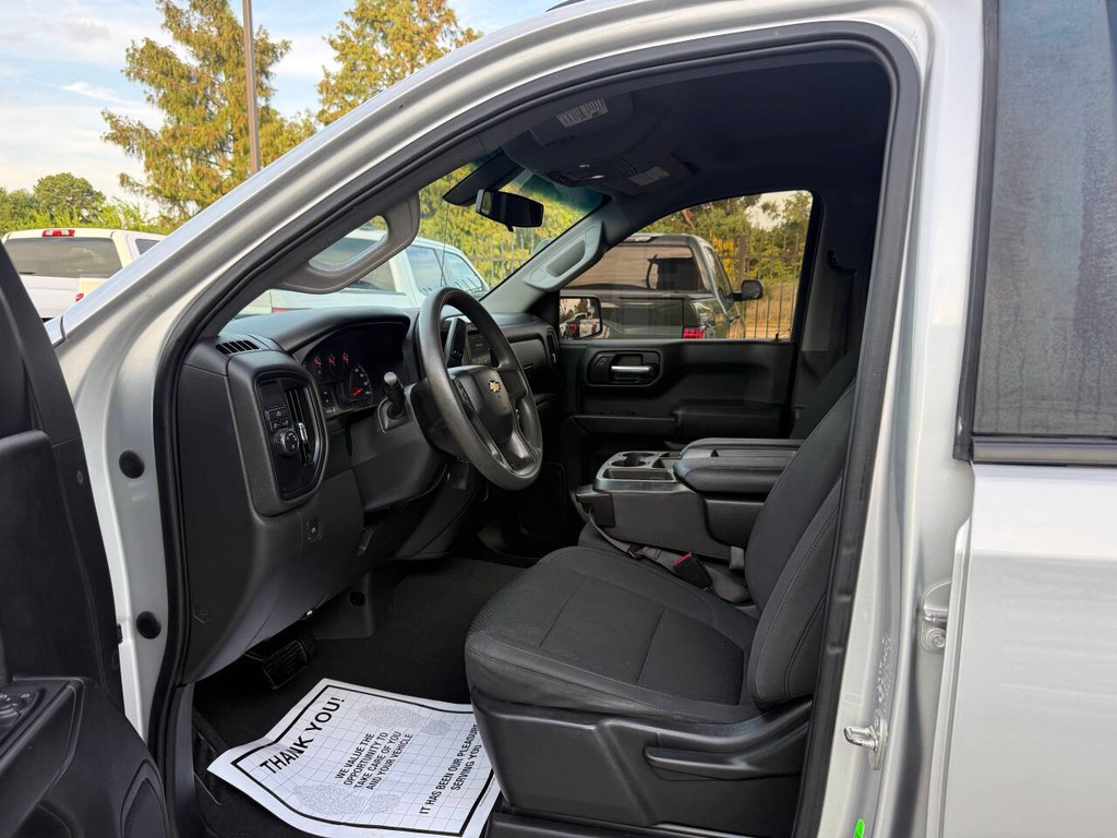 Chevrolet Silverado 1500 Vehicle Full-screen Gallery Image 07