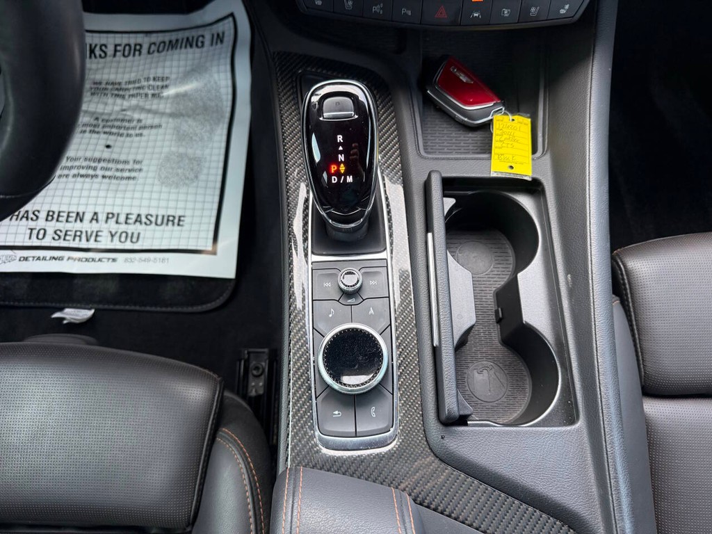 Cadillac CT5-V Vehicle Full-screen Gallery Image 29
