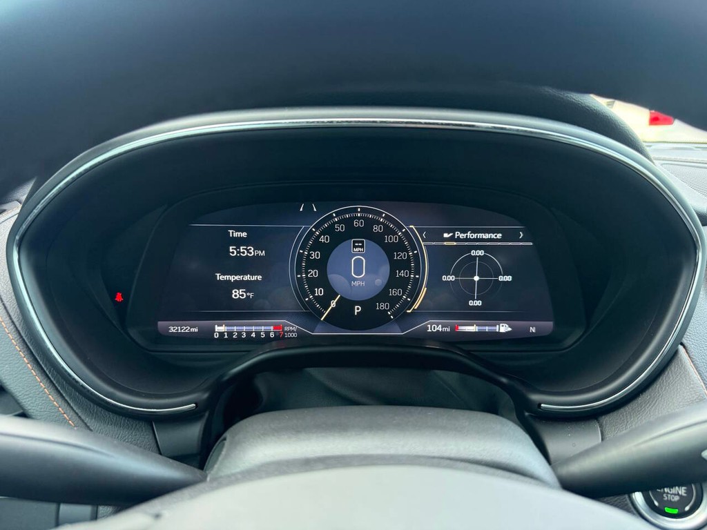 Cadillac CT5-V Vehicle Full-screen Gallery Image 33