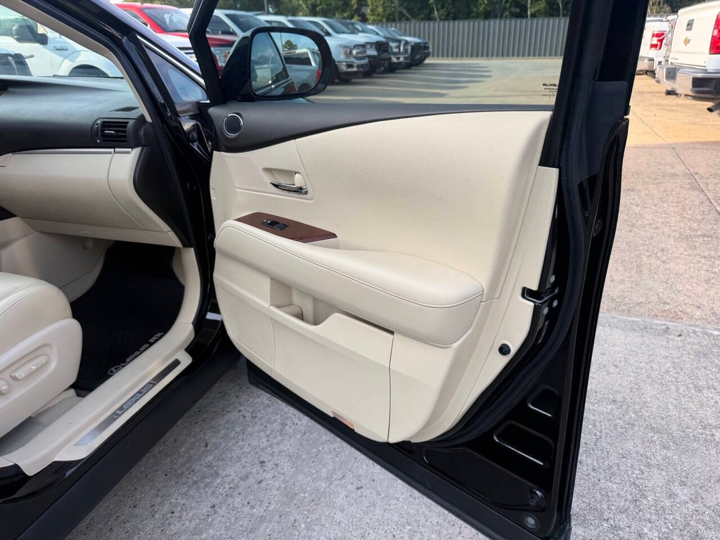 Lexus RX 350 Vehicle Full-screen Gallery Image 08