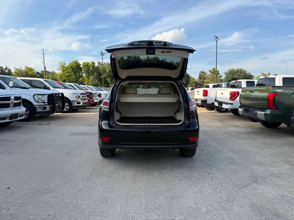 Lexus RX 350 Vehicle Full-screen Gallery Image 34