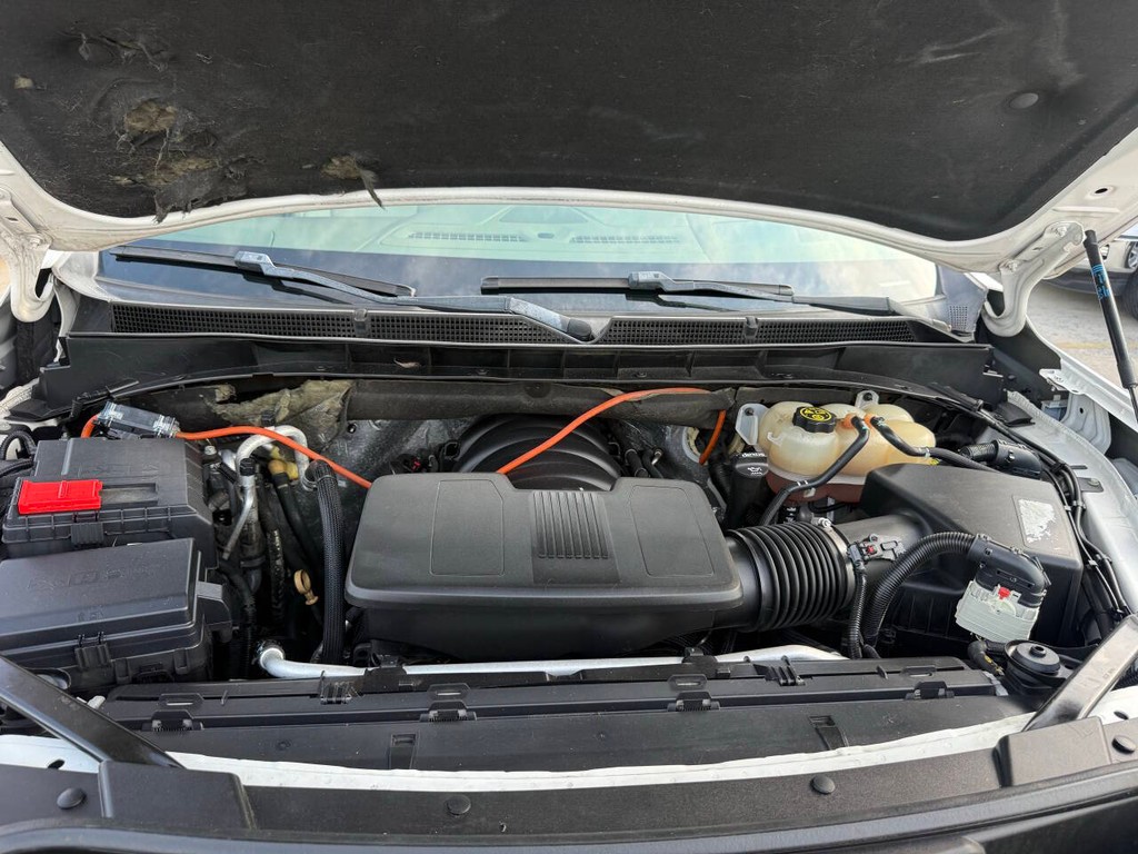 GMC Yukon Vehicle Full-screen Gallery Image 36