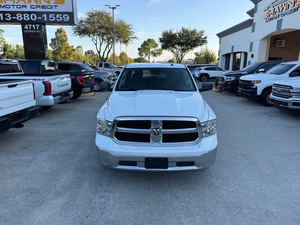 Ram 1500 Classic Vehicle Full-screen Gallery Image 37