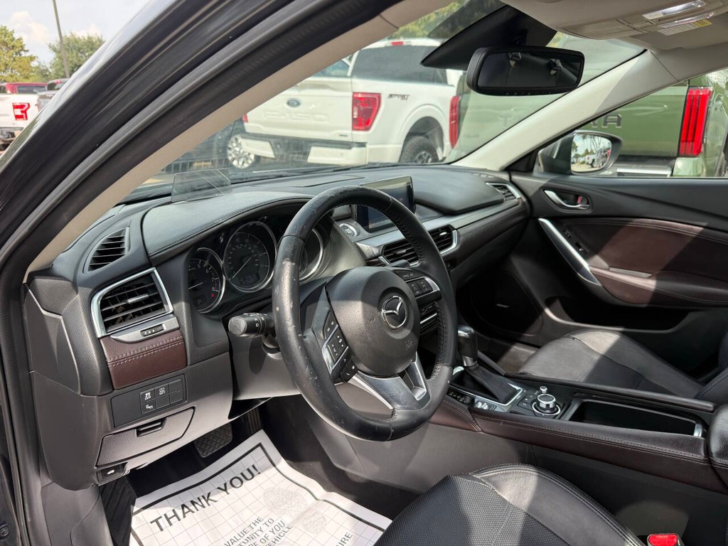 Mazda Mazda6 Vehicle Full-screen Gallery Image 07