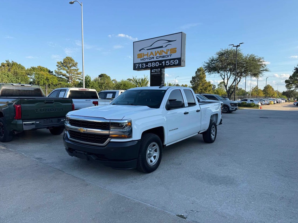 Chevrolet Silverado 1500 Vehicle Full-screen Gallery Image 03