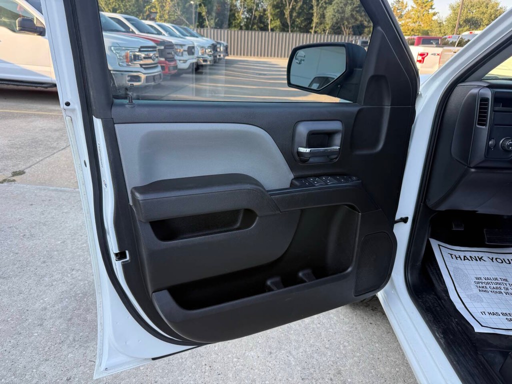 Chevrolet Silverado 1500 Vehicle Full-screen Gallery Image 08