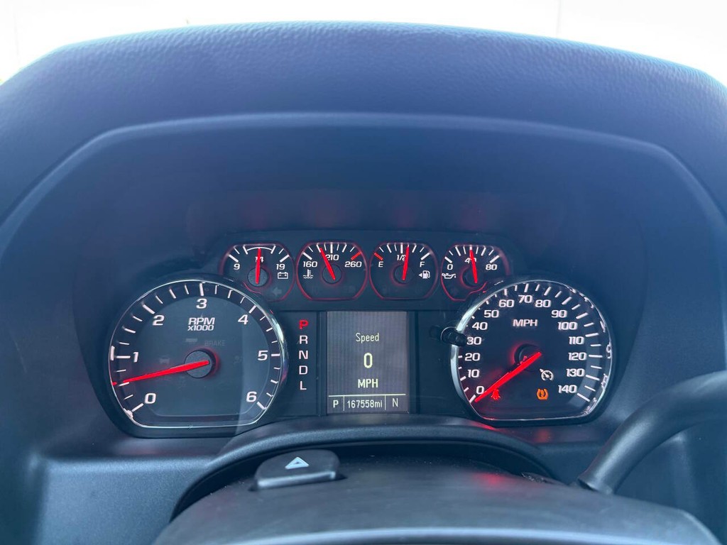 Chevrolet Silverado 1500 Vehicle Full-screen Gallery Image 29