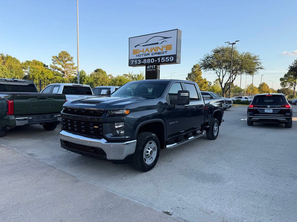 Chevrolet Silverado 2500HD Vehicle Full-screen Gallery Image 44