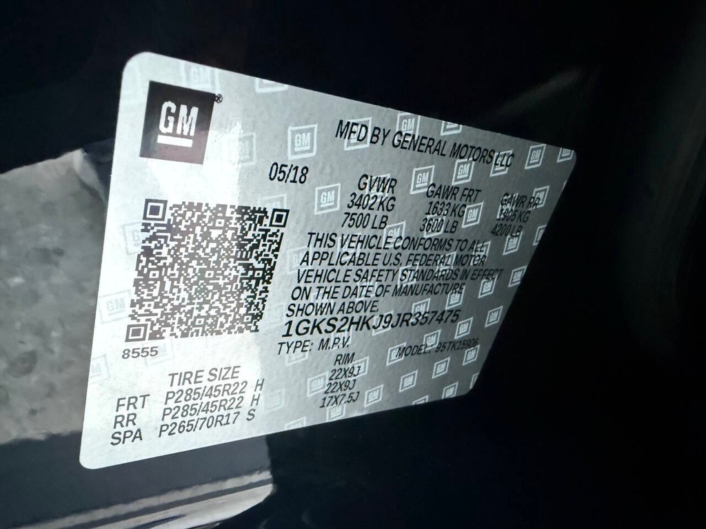 GMC Yukon XL Vehicle Full-screen Gallery Image 39
