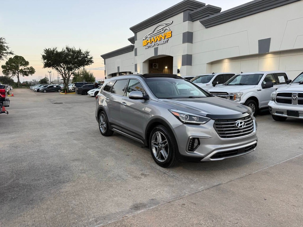 Hyundai Santa Fe Vehicle Full-screen Gallery Image 45