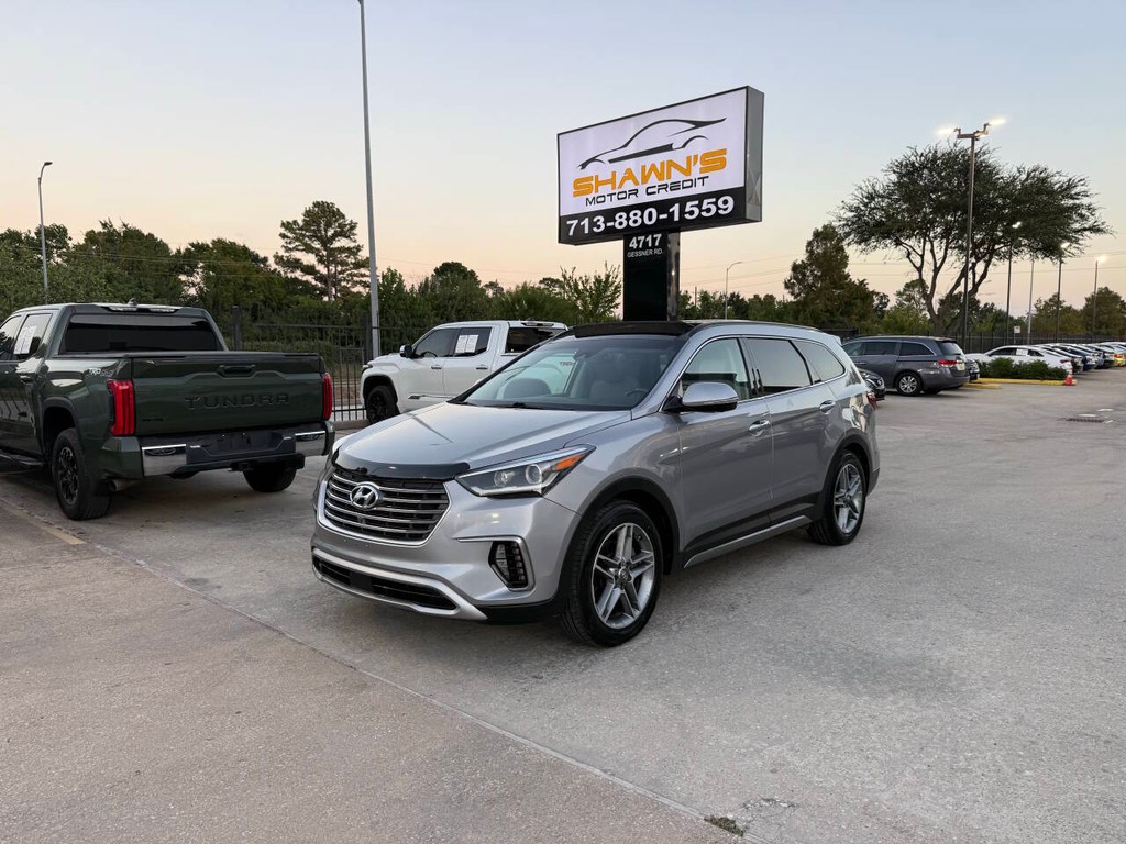 Hyundai Santa Fe Vehicle Full-screen Gallery Image 46
