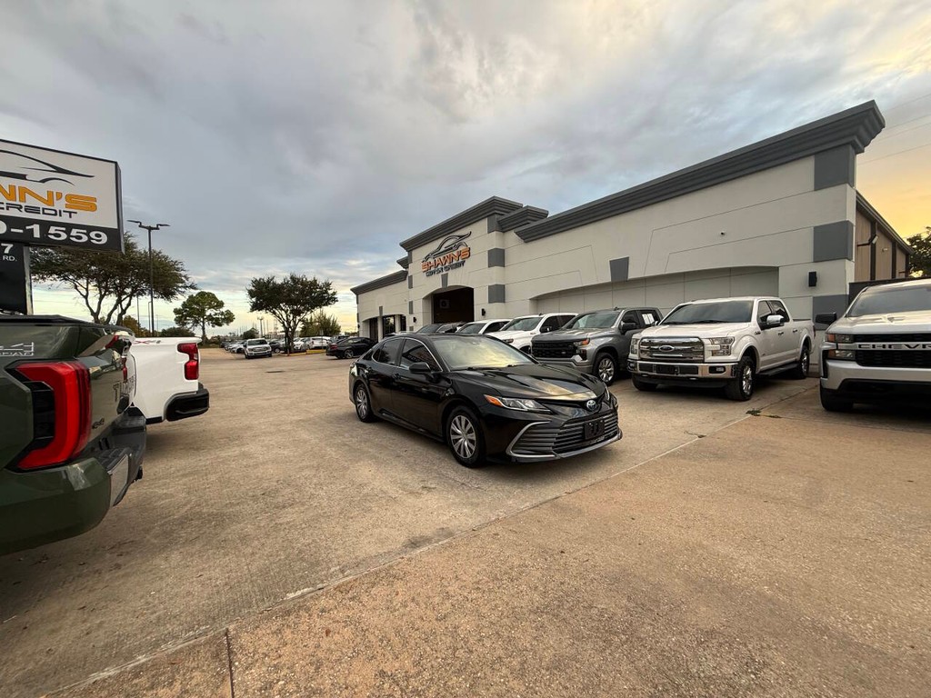 Toyota Camry Vehicle Full-screen Gallery Image 42