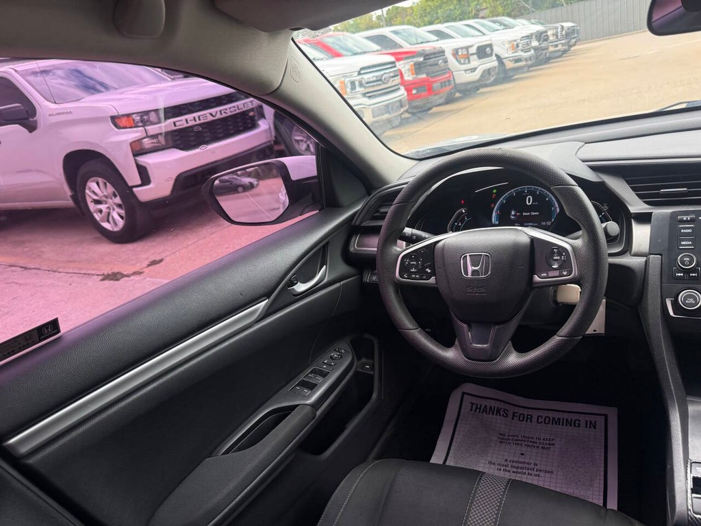 Honda Civic Sedan Vehicle Full-screen Gallery Image 19