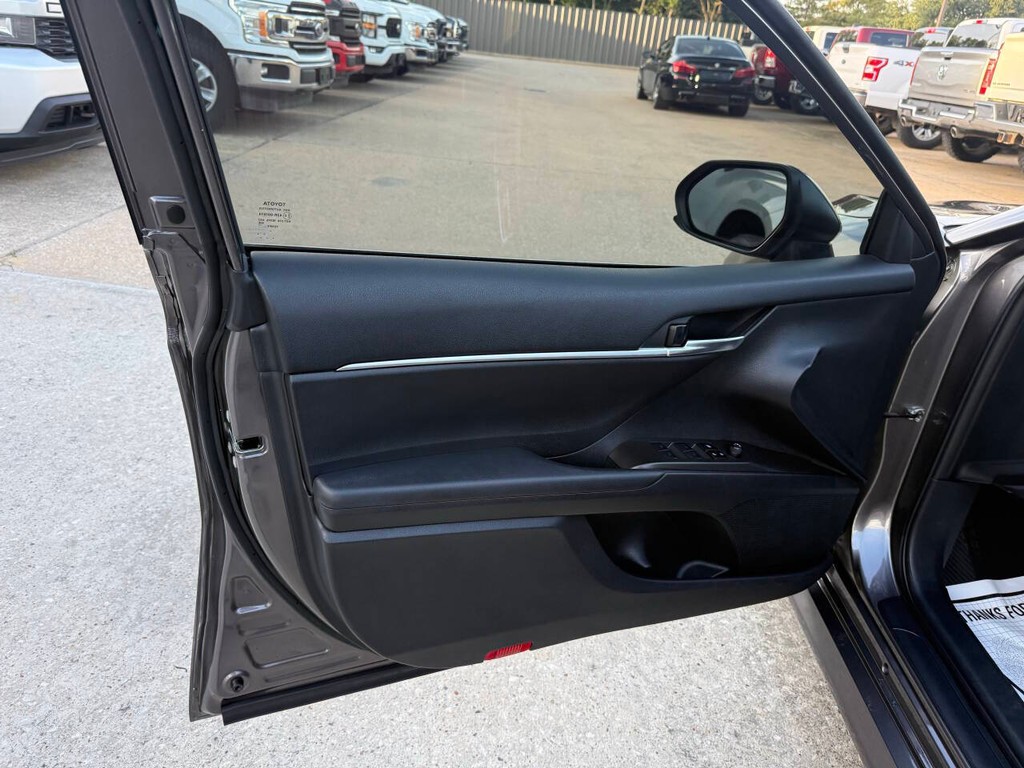 Chevrolet Trailblazer Vehicle Full-screen Gallery Image 08
