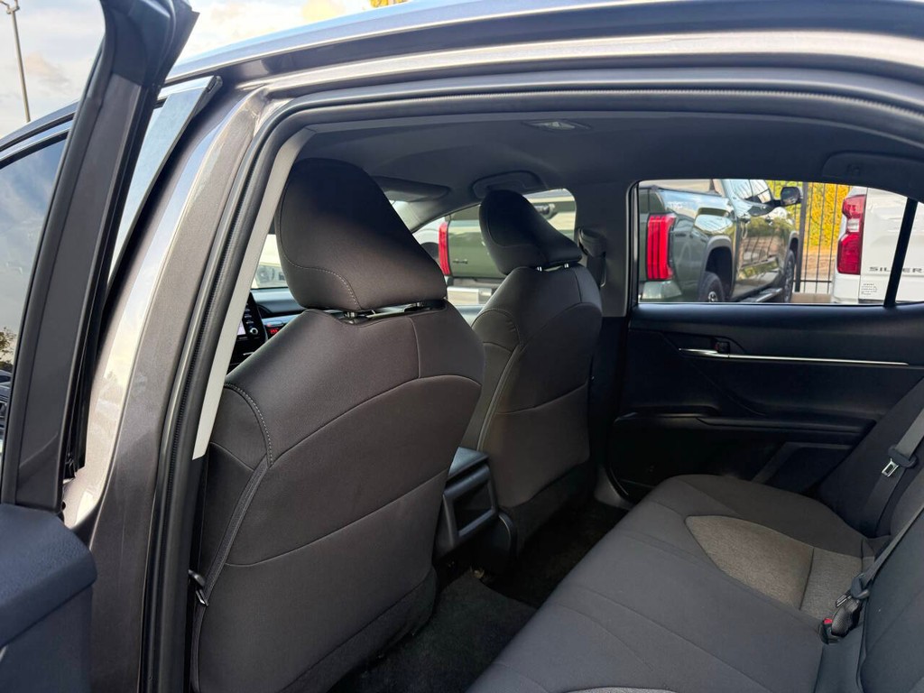 Chevrolet Trailblazer Vehicle Full-screen Gallery Image 12