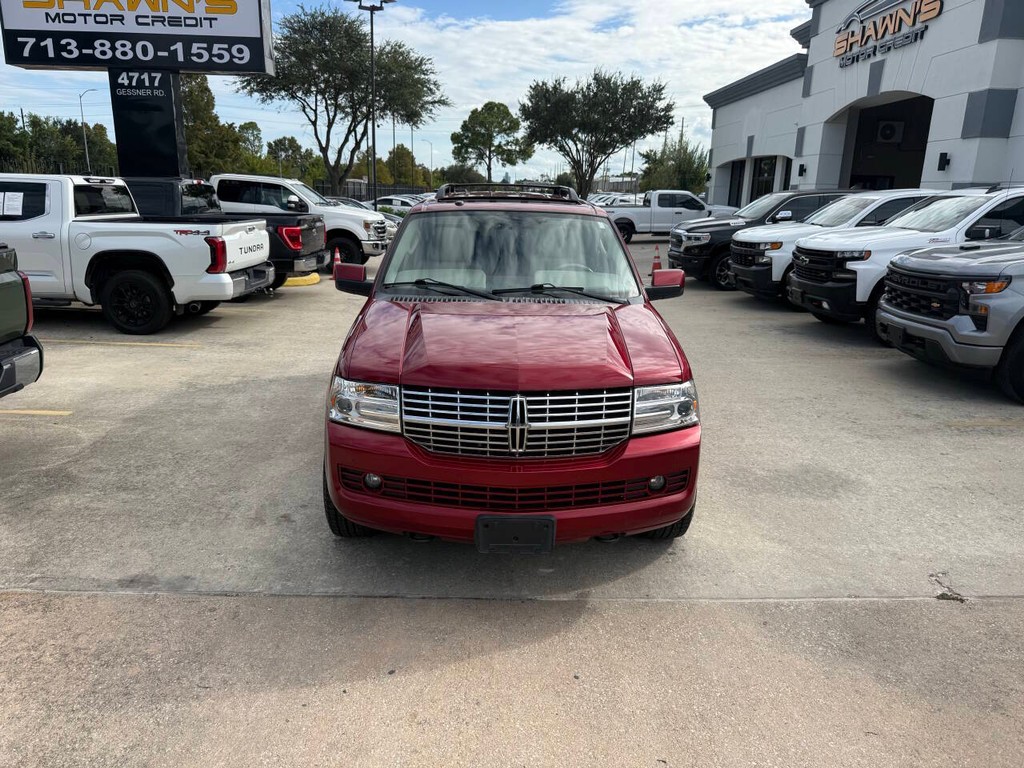 Lincoln Navigator Vehicle Full-screen Gallery Image 45