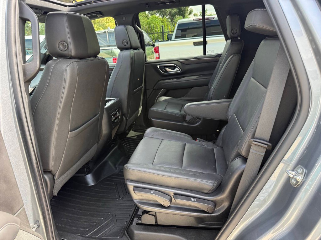 Chevrolet Tahoe Vehicle Full-screen Gallery Image 13