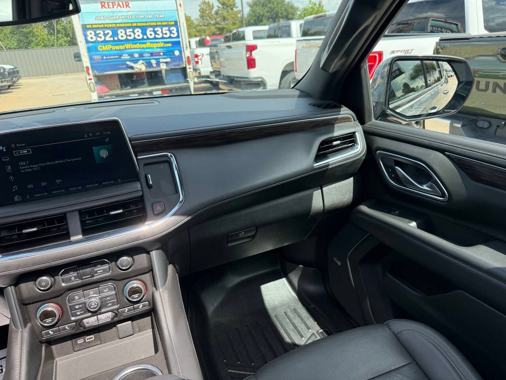 Chevrolet Tahoe Vehicle Full-screen Gallery Image 22