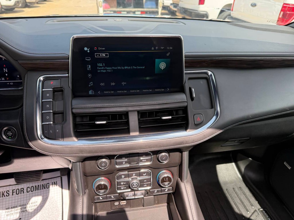 Chevrolet Tahoe Vehicle Full-screen Gallery Image 26
