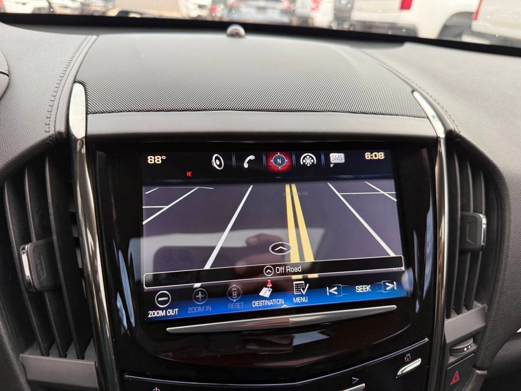 Cadillac ATS Sedan Vehicle Full-screen Gallery Image 26