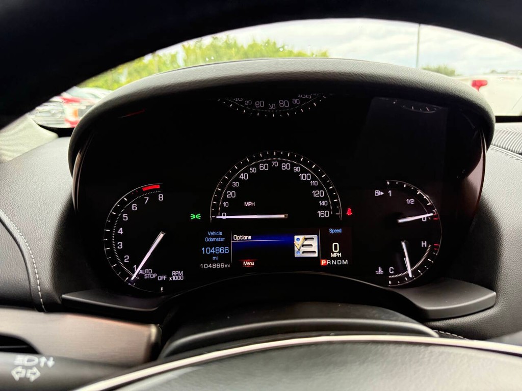 Cadillac ATS Sedan Vehicle Full-screen Gallery Image 32
